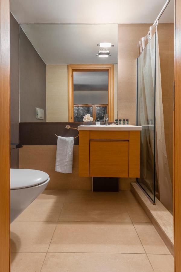 Couple'S Getaway , Modern Amenities & Sophisticated Style Apartment Rhodes City ภายนอก รูปภาพ