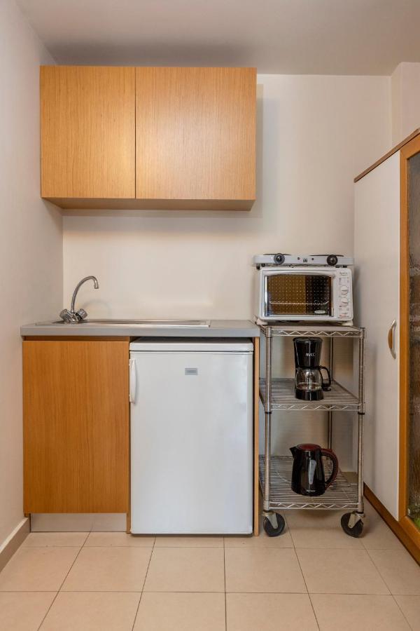 Couple'S Getaway , Modern Amenities & Sophisticated Style Apartment Rhodes City ภายนอก รูปภาพ